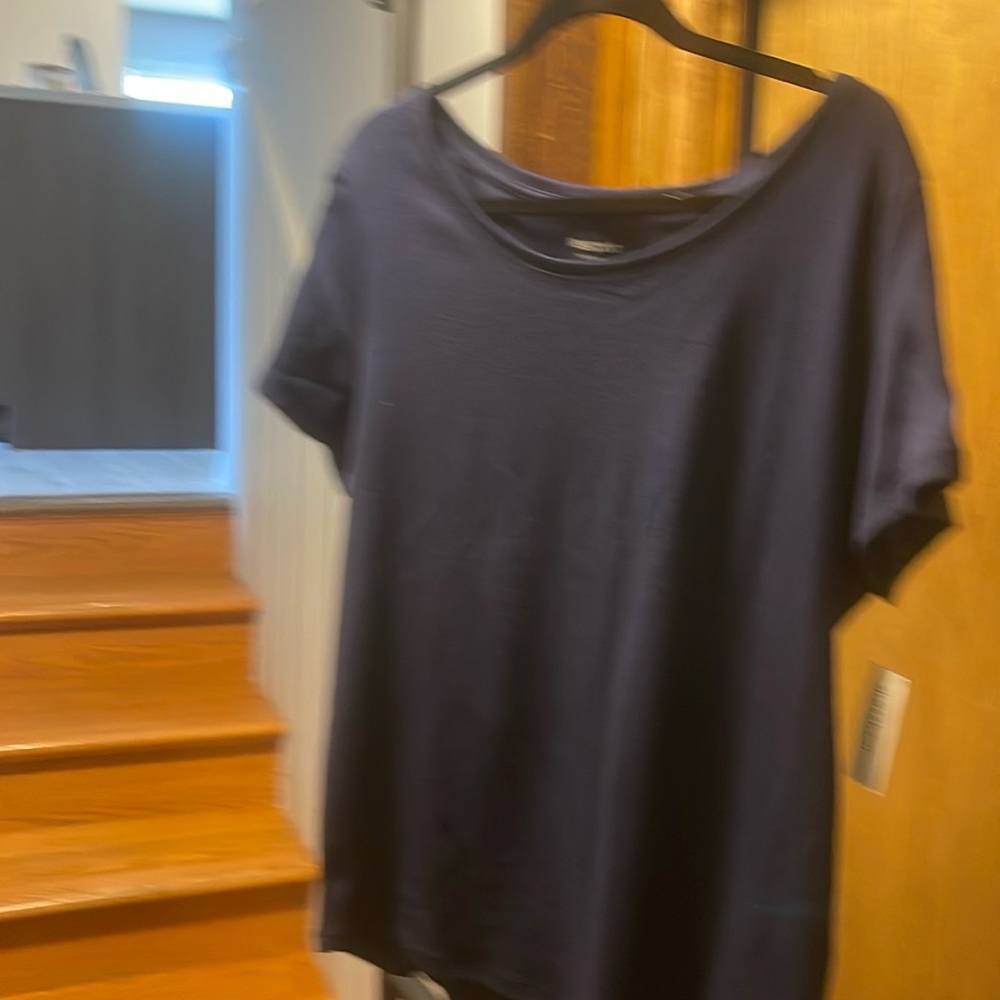 Westport scoop neck t-shirt